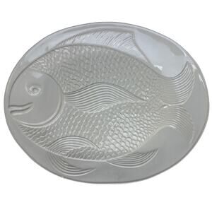 Made In Portugal White 18" X 14" Oval Ceramic Fish Large Serving Platter Dish